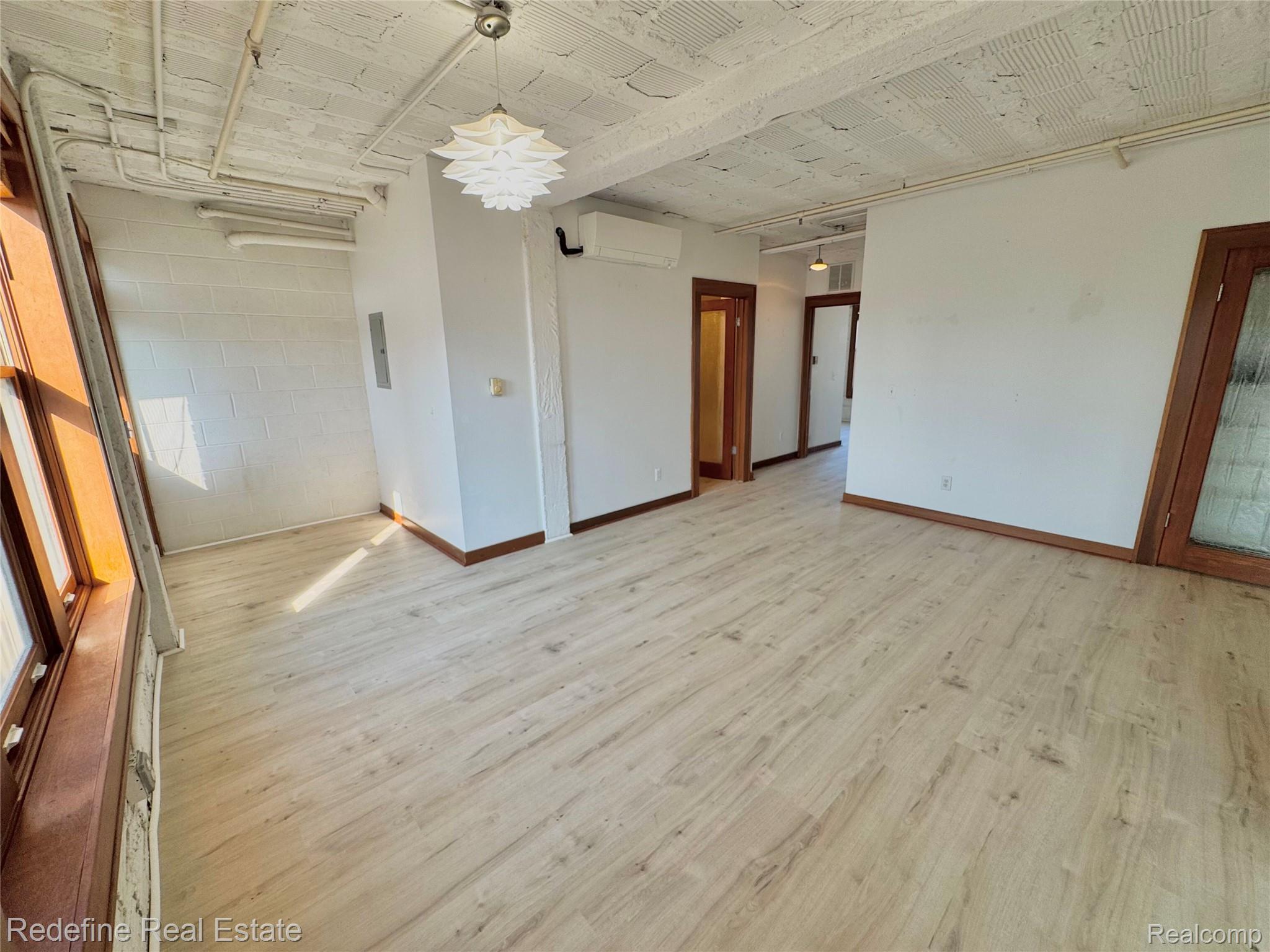 78 Watson Street 14