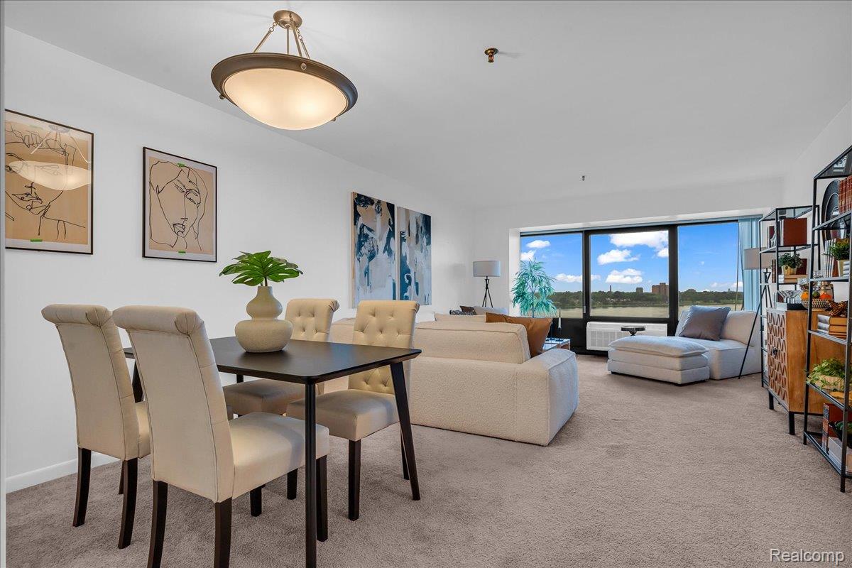 1001 W JEFFERSON Avenue 10E