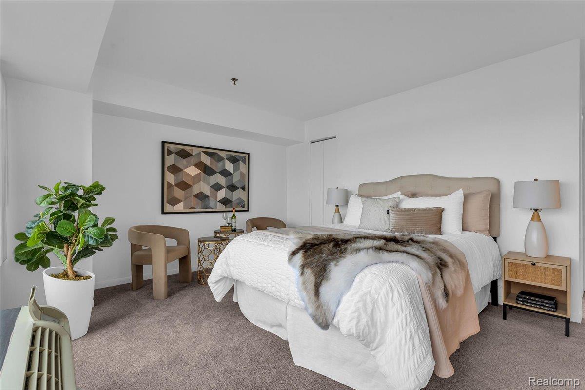 1001 W JEFFERSON Avenue 10E