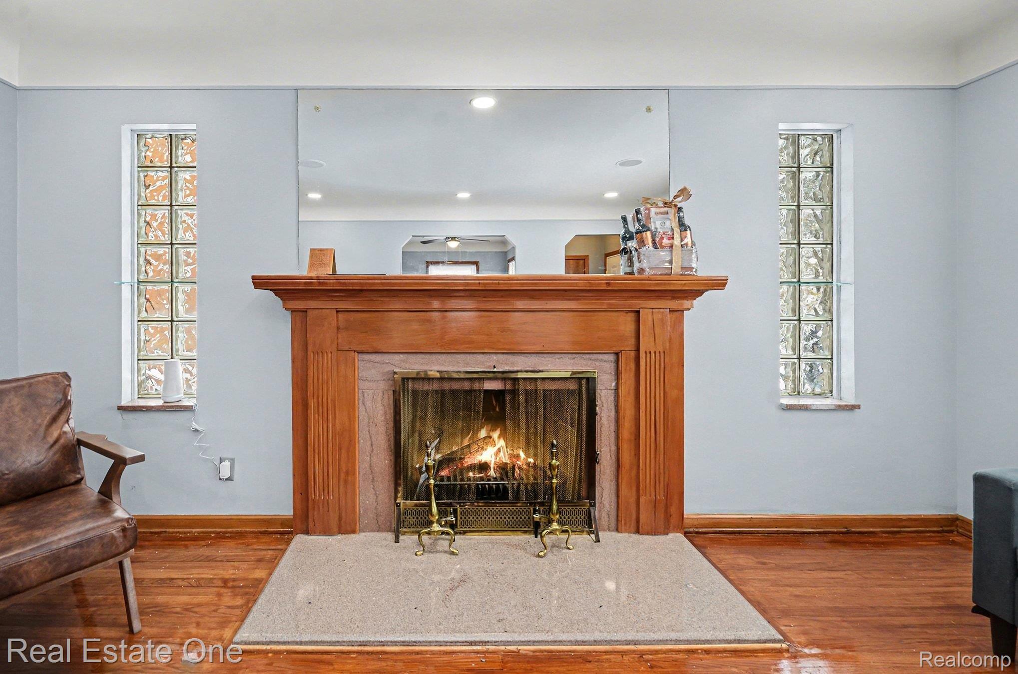 5721 Somerset Avenue