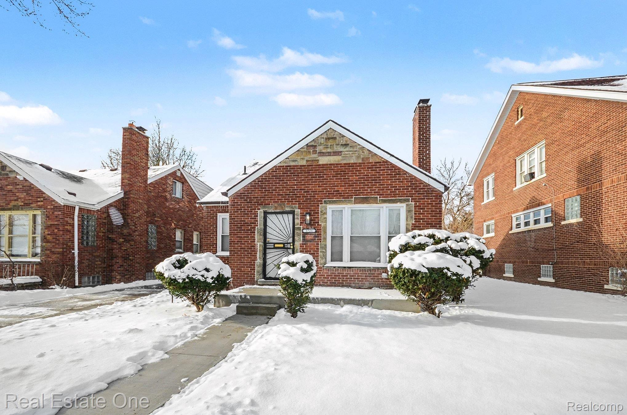 5721 Somerset Avenue