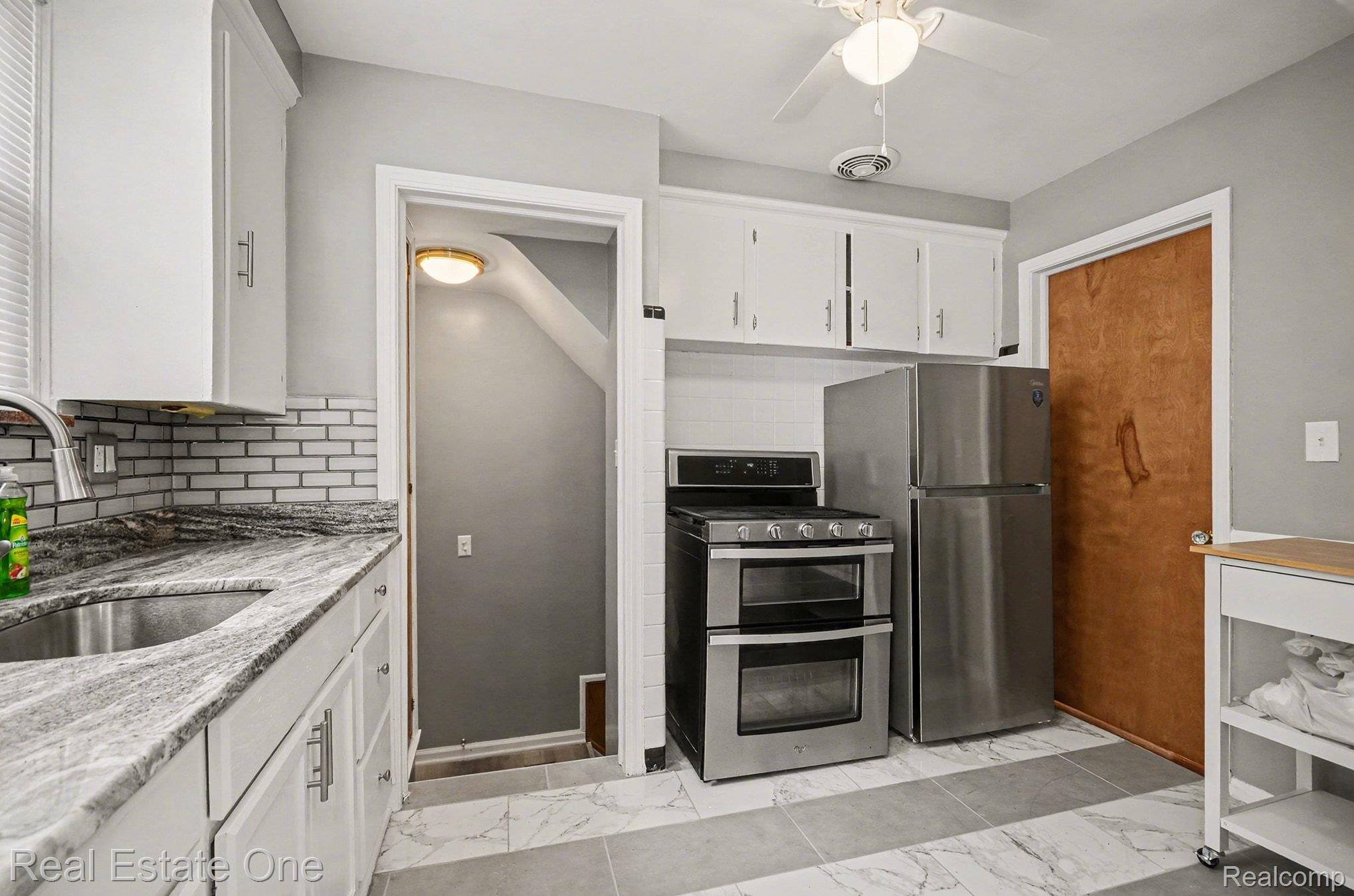 5721 Somerset Avenue