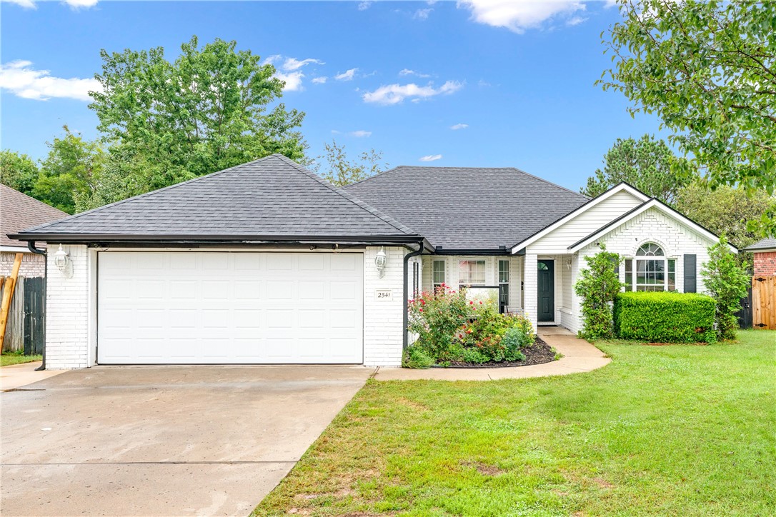 2541 Appleglen