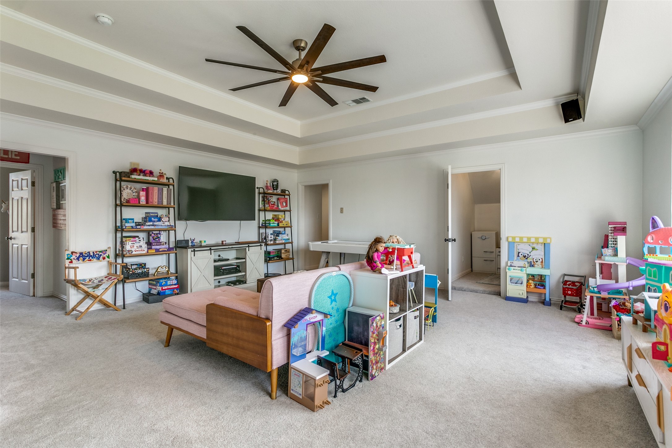 1601 Kingswood Lane