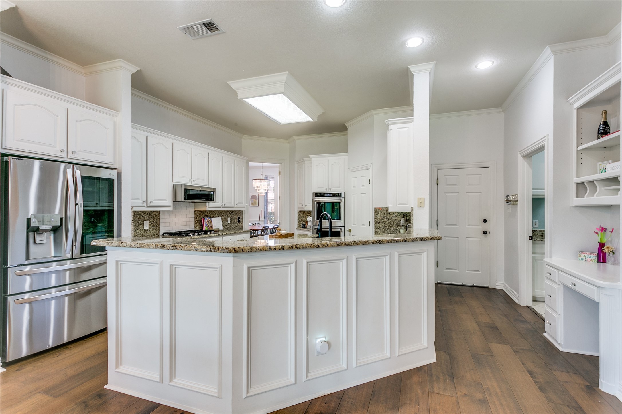 1601 Kingswood Lane