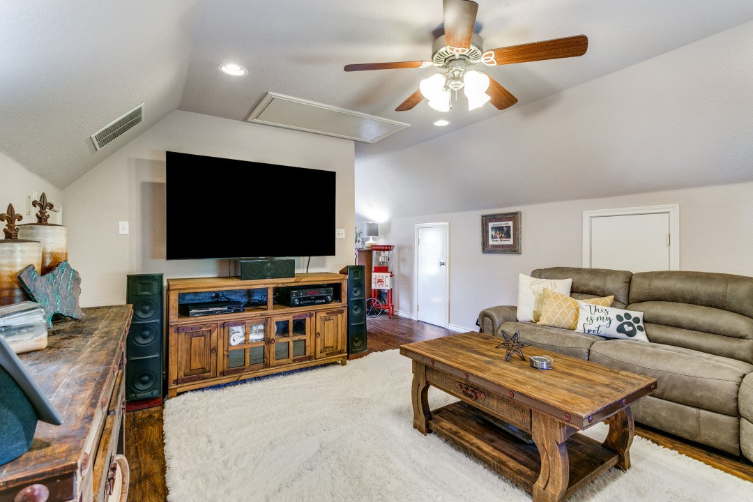 5849 River Meadows Place