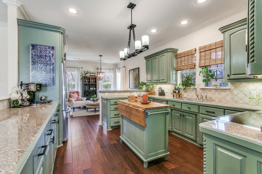 5849 River Meadows Place