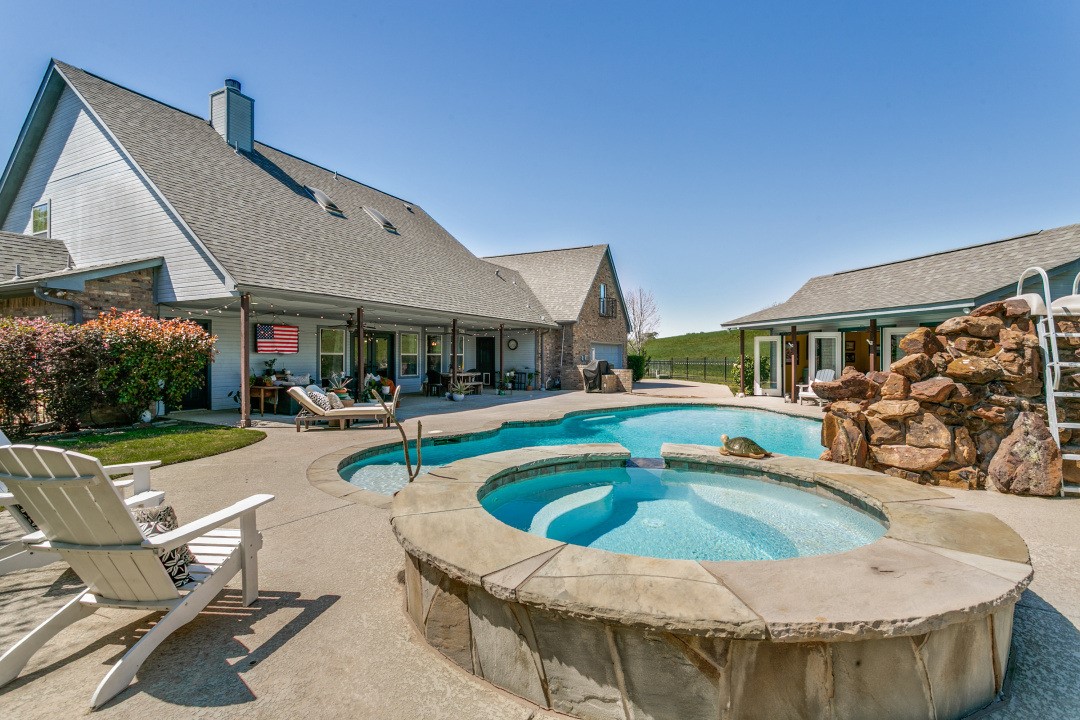 5849 River Meadows Place