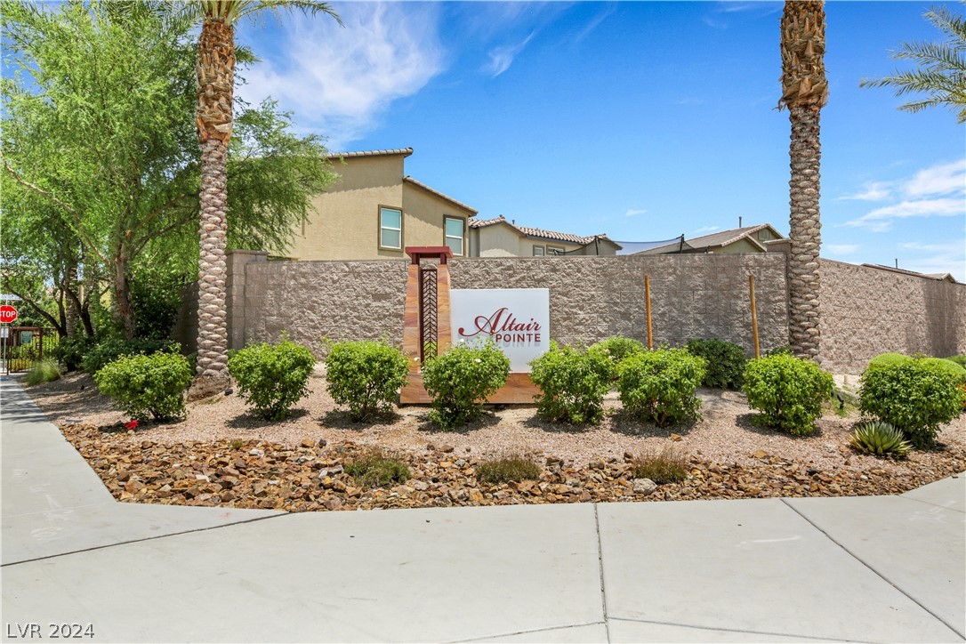 4336 Creekside Cavern Avenue