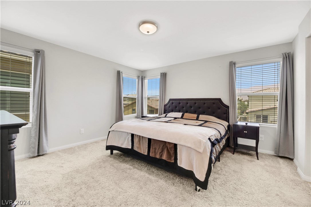 4336 Creekside Cavern Avenue