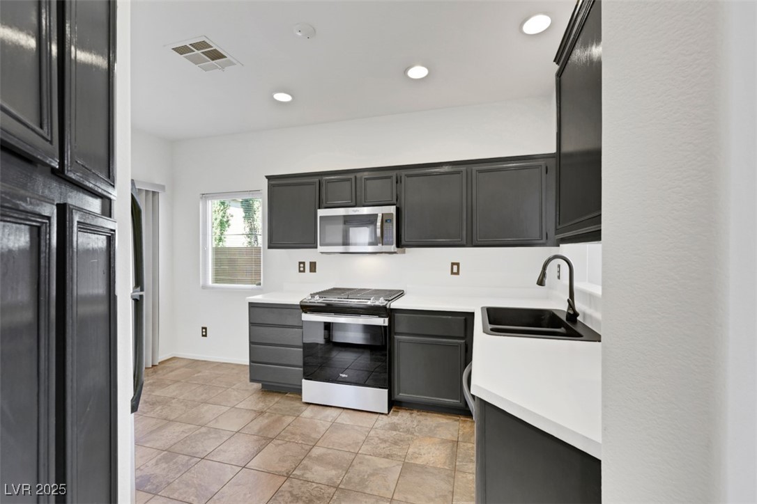 10364 Bent Willow Avenue