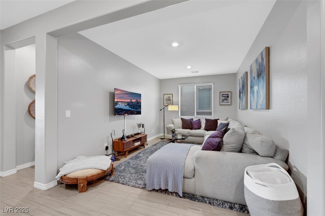 7115 Calvert Cliffs Street