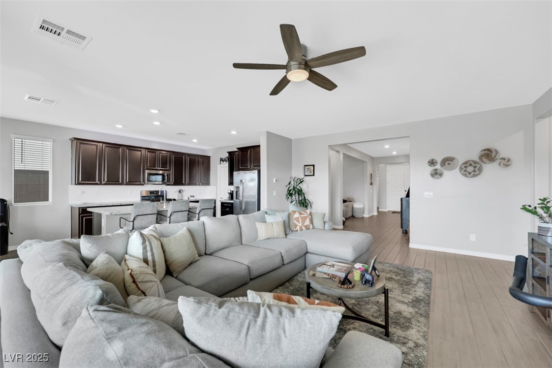 7115 Calvert Cliffs Street