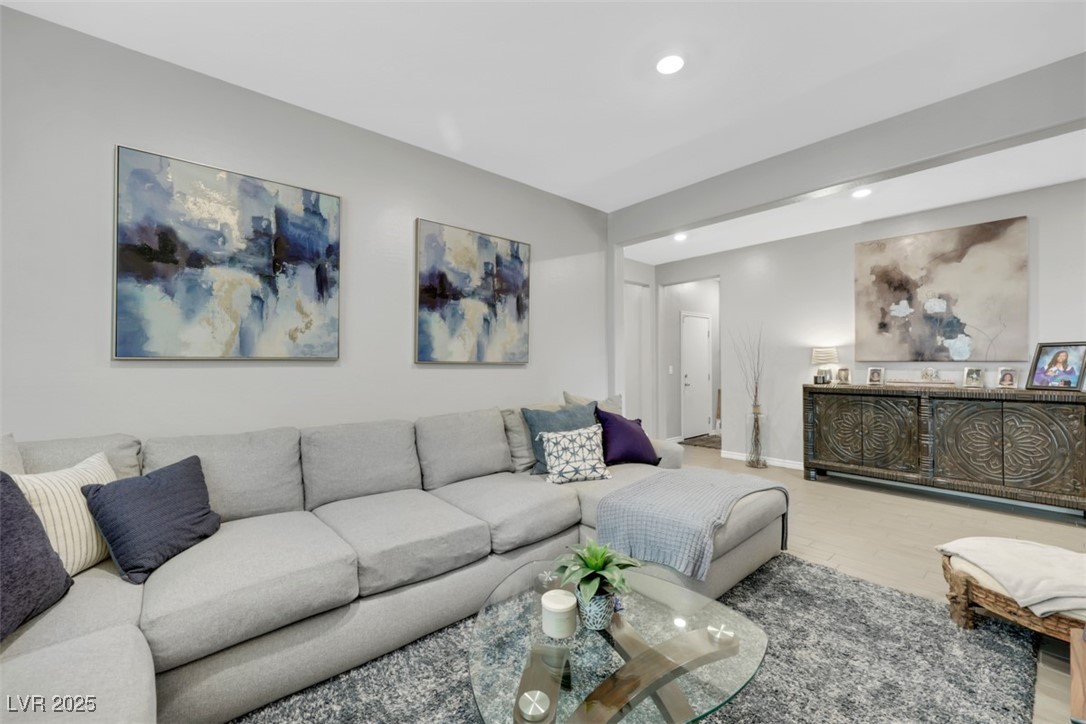 7115 Calvert Cliffs Street