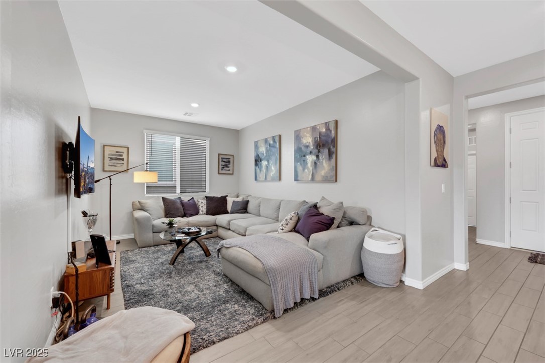 7115 Calvert Cliffs Street