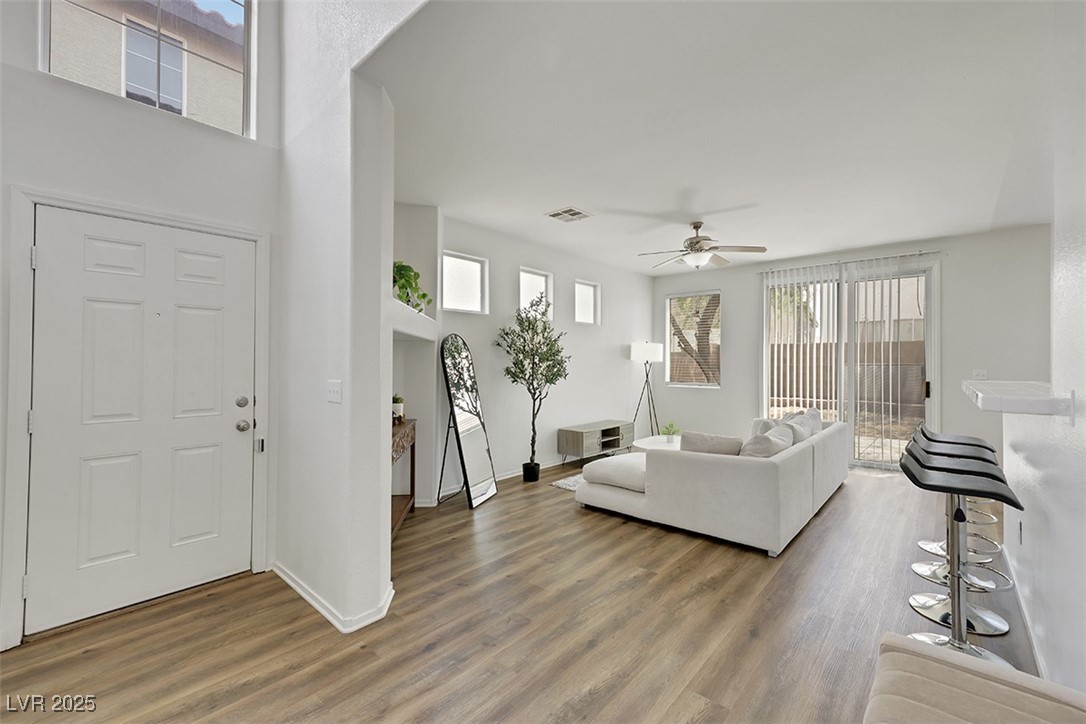 6267 Dollar Bill Court