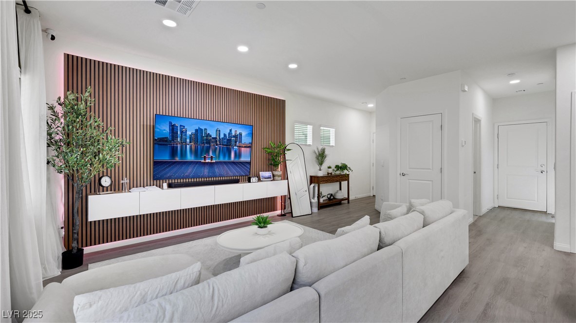 10007 Cameron Street