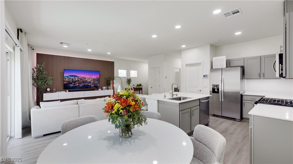 10007 Cameron Street