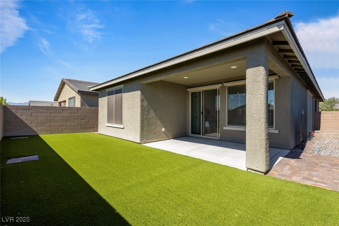 2261 Cold Canyon Avenue