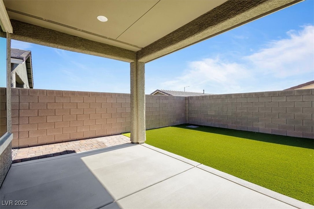 2261 Cold Canyon Avenue