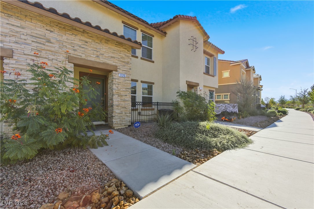 1125 Meadow Sparrow Place