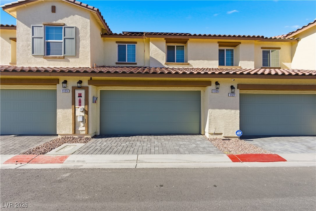 1125 Meadow Sparrow Place