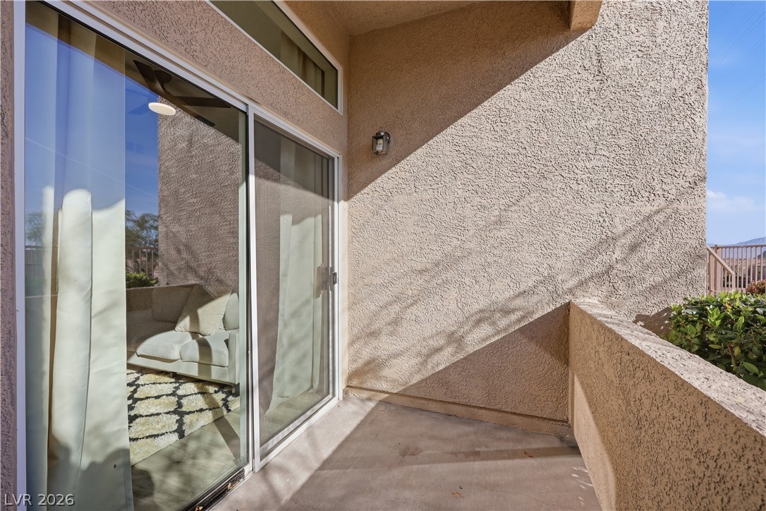 3544 Desert Cliff Street 102