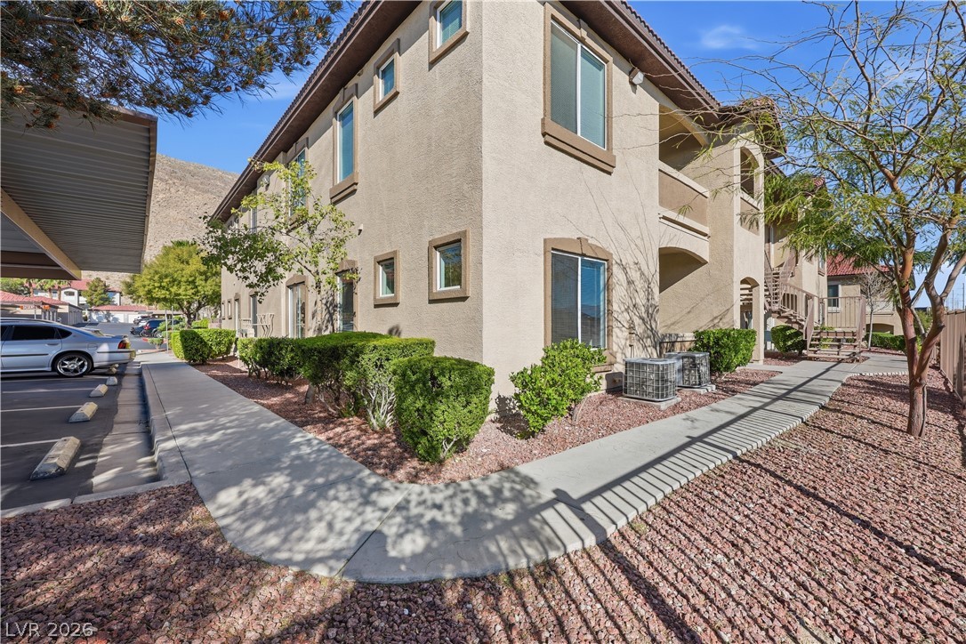 3544 Desert Cliff Street 102
