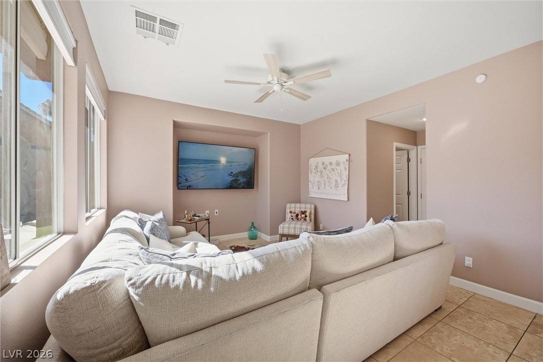1701 Drifters Peak Street