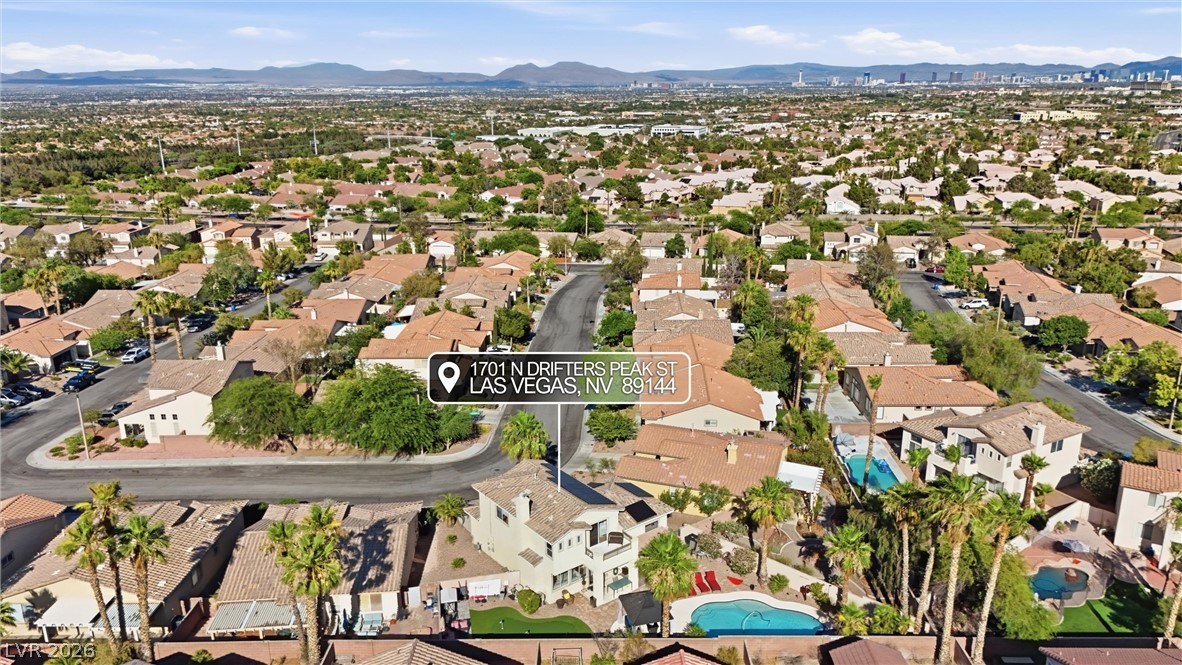 1701 Drifters Peak Street