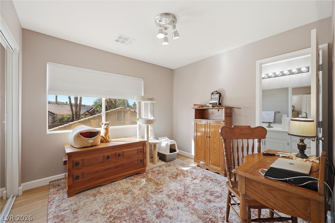 1701 Drifters Peak Street