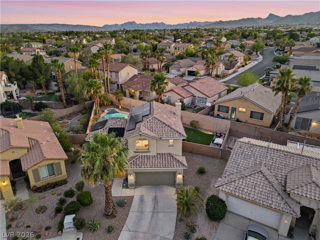 1701 Drifters Peak Street