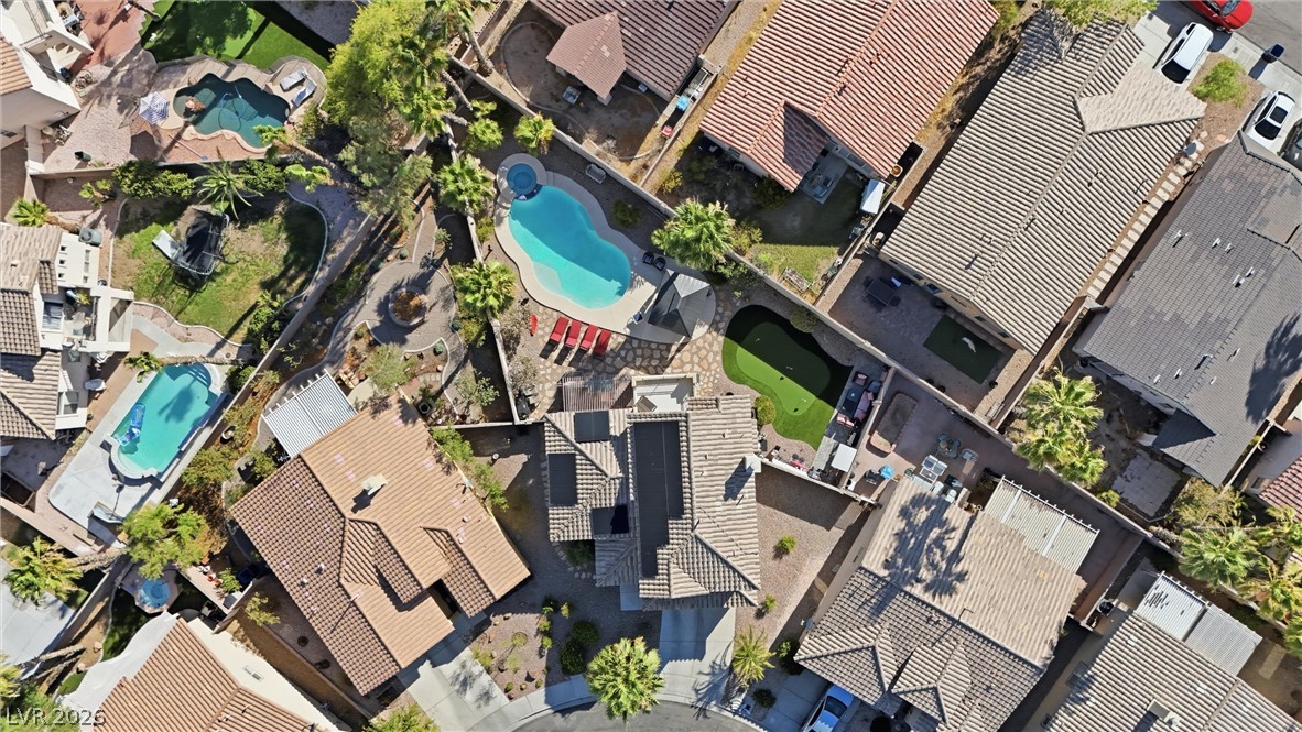 1701 Drifters Peak Street