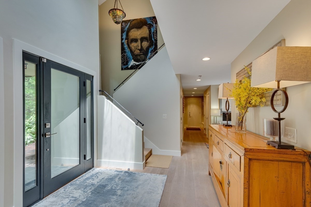 115 Lake St