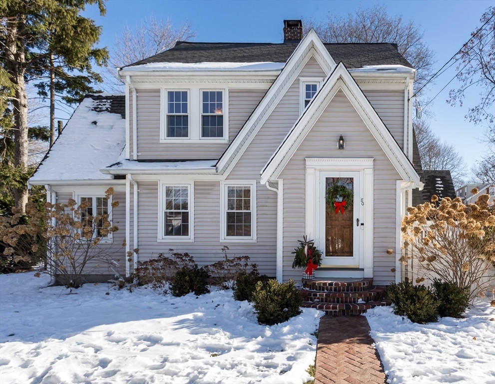 80 Pond St