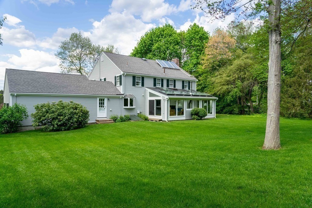 18 Greystone Rd