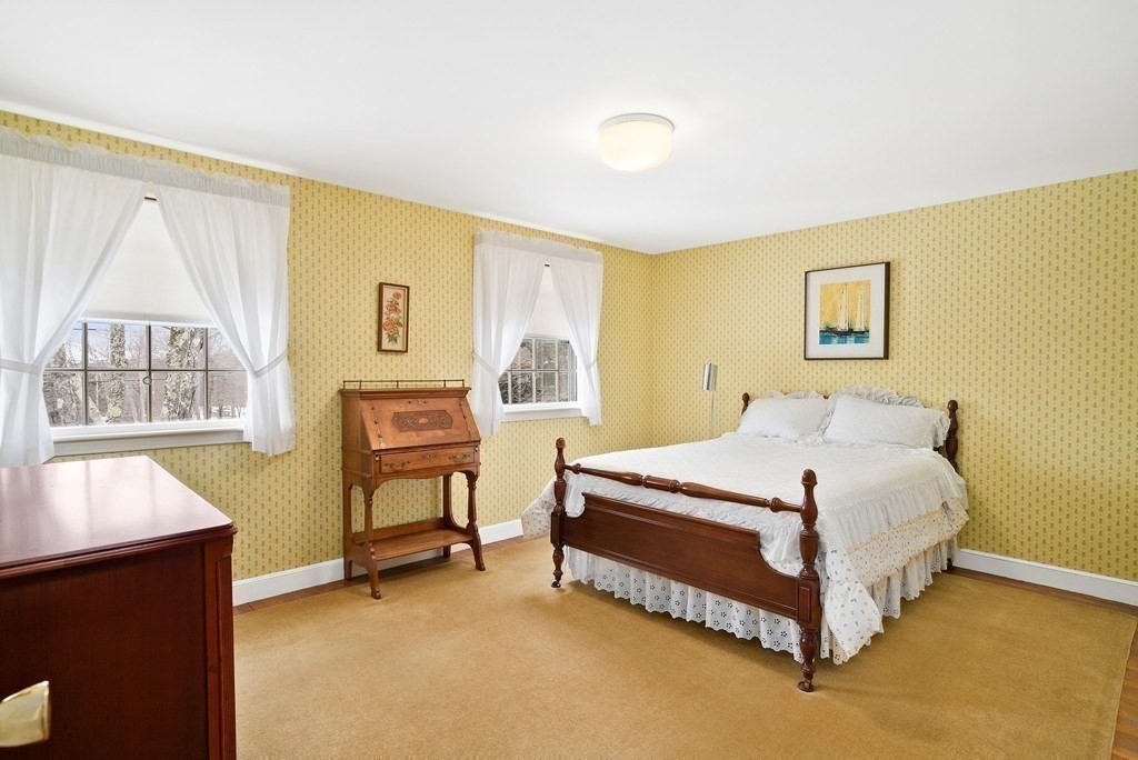 18 Greystone Rd