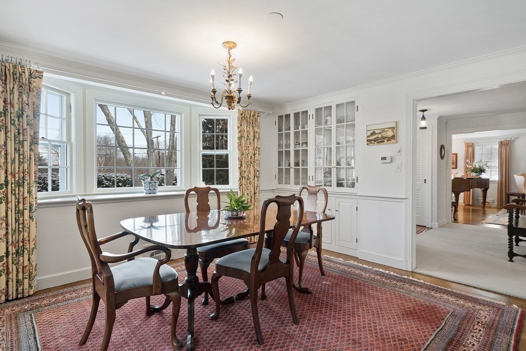 18 Greystone Rd