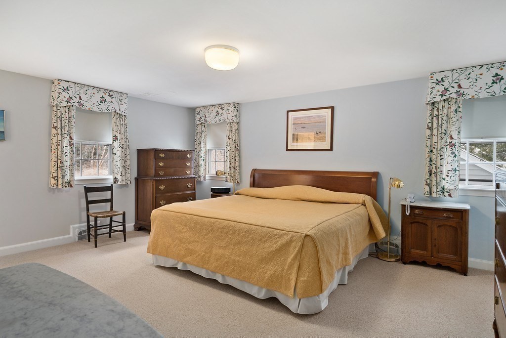 18 Greystone Rd