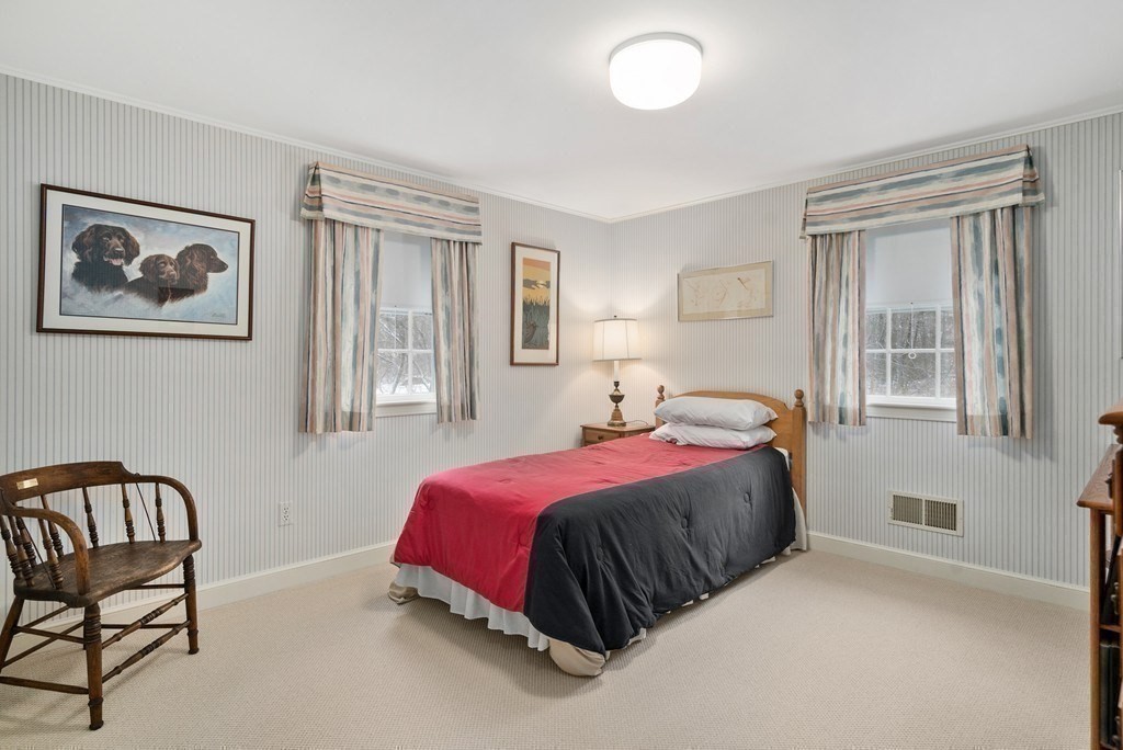 18 Greystone Rd