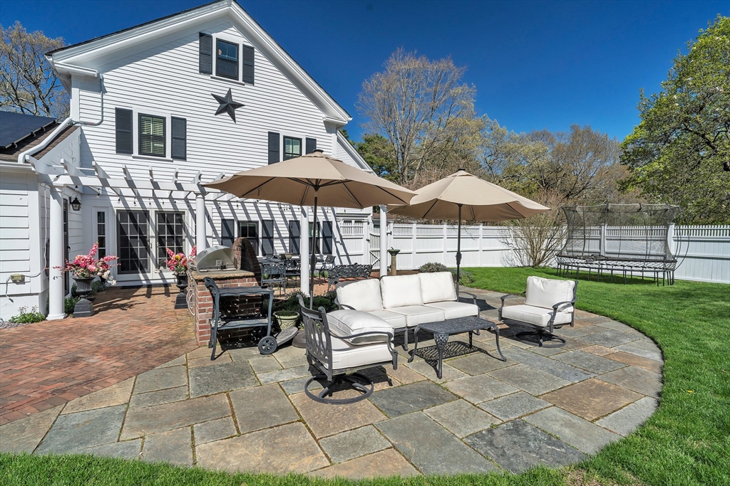 40 Pleasant St