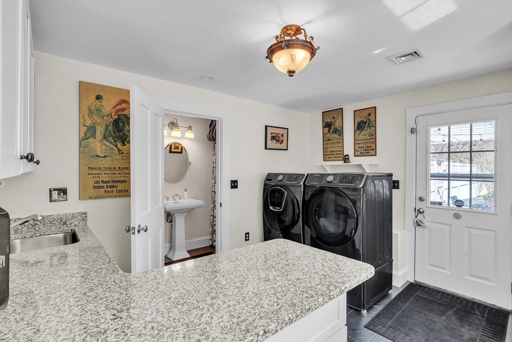 40 Pleasant St