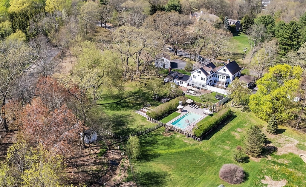 40 Pleasant St