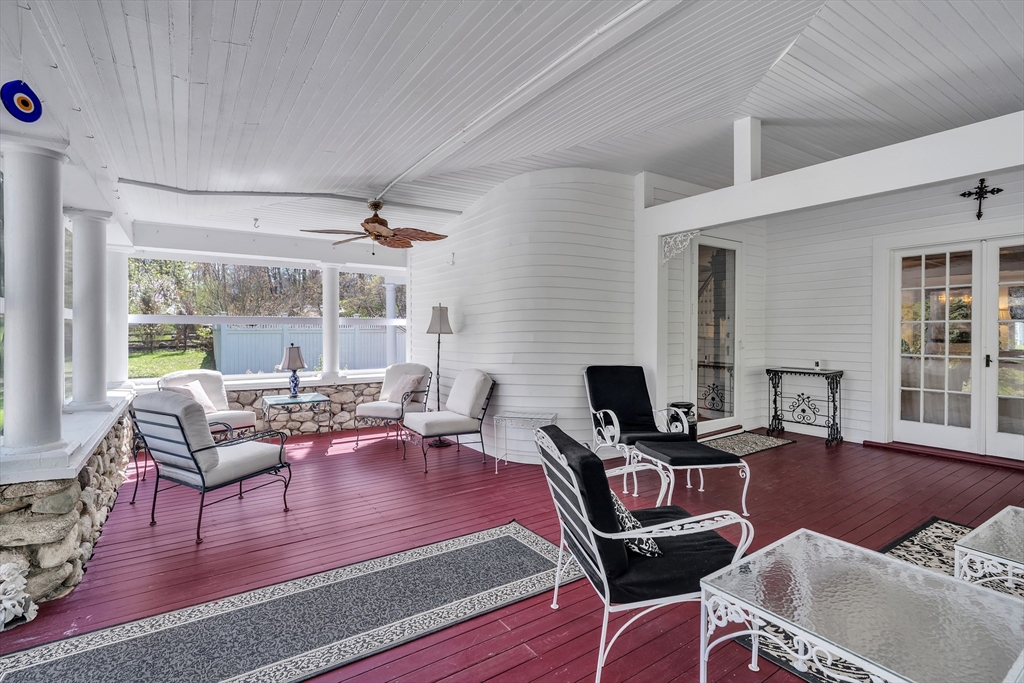 40 Pleasant St