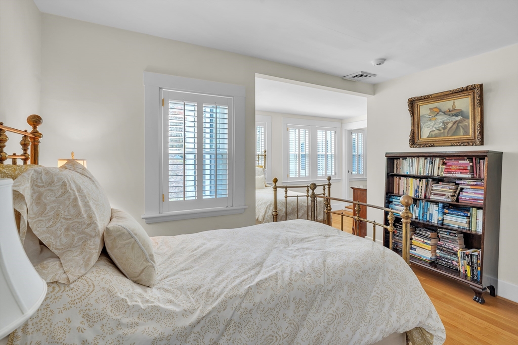 40 Pleasant St