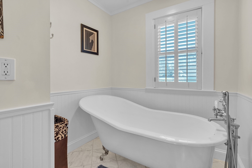 40 Pleasant St