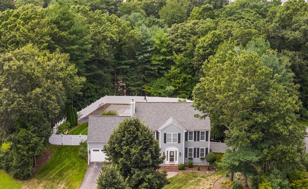 15 Pilgrim Rd