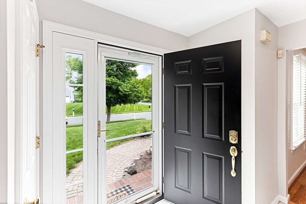 15 Pilgrim Rd