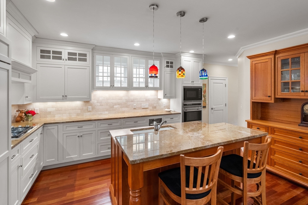10 Maple Street # 10