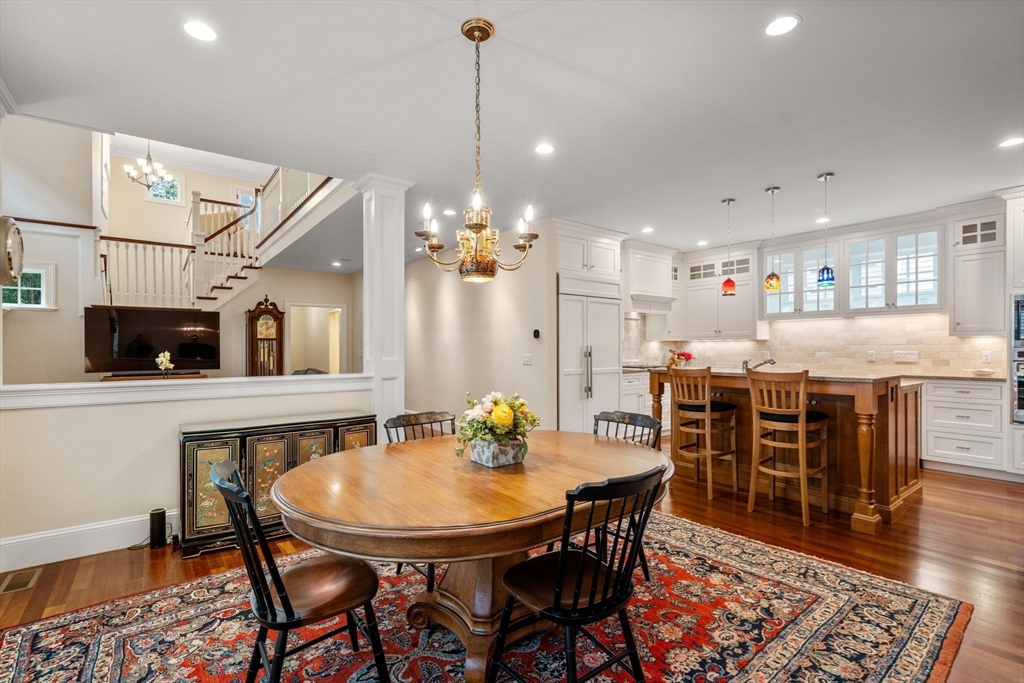 10 Maple Street # 10